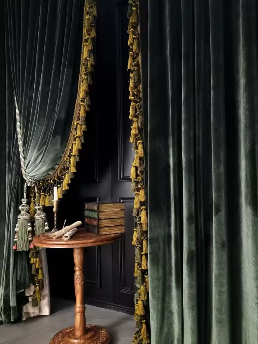 Velvet curtain